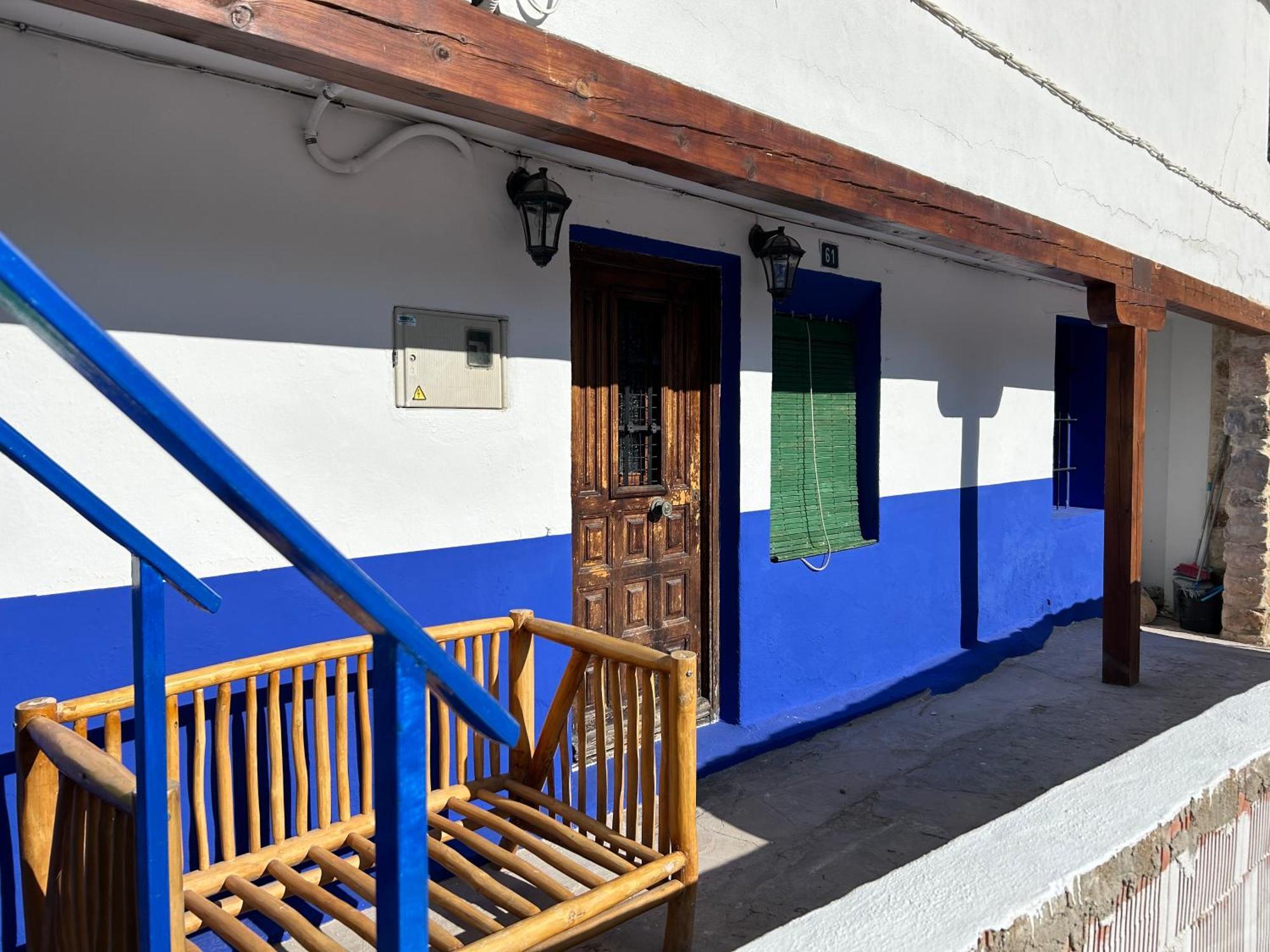 Cueva De La Abuela Maria Villa Alcala del Jucar Bagian luar foto